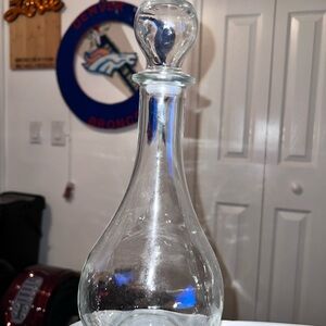WINE DECANTER